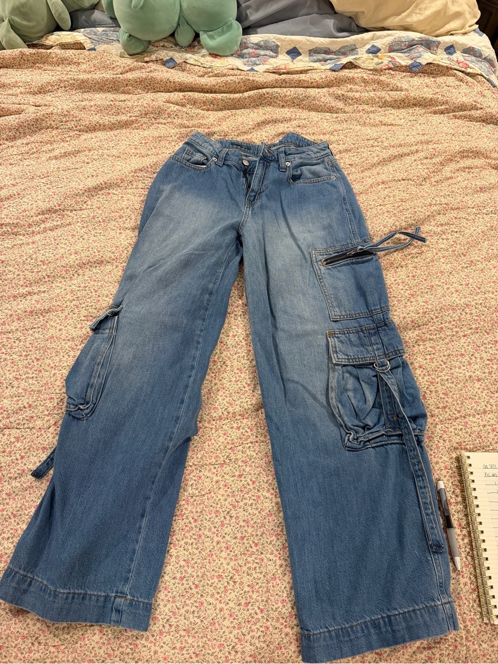 Women's Blue Cargo Wide-Leg Jeans wild fable